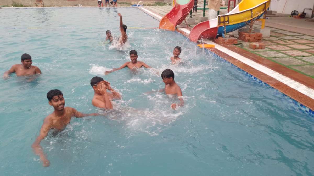 Pool Party 